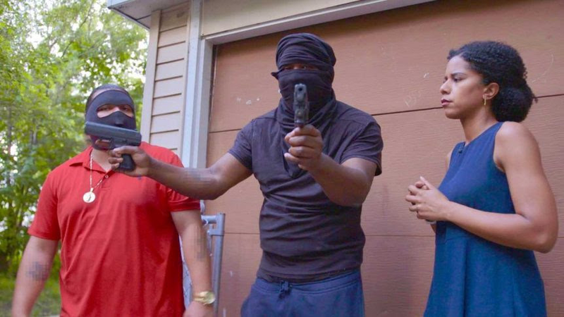 In one of her first assignments since returning to Chicago from a tour in Beijing, CBS News correspondent Adriana Diaz embedded with several Chicago gang members. (Second item)